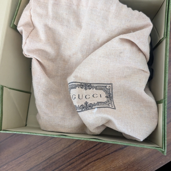 Black Gucci Belt Marmont with Box - Picture 8 of 9